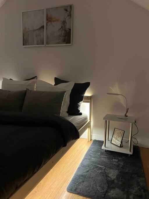 Apartamento Duplex Minimaliste - 30 Min De Paris Saint-Ouen-l'Aumone Exterior foto